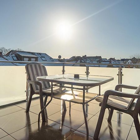 Neubau Ferienwohnung Mit Balkon 그로나우 외부 사진