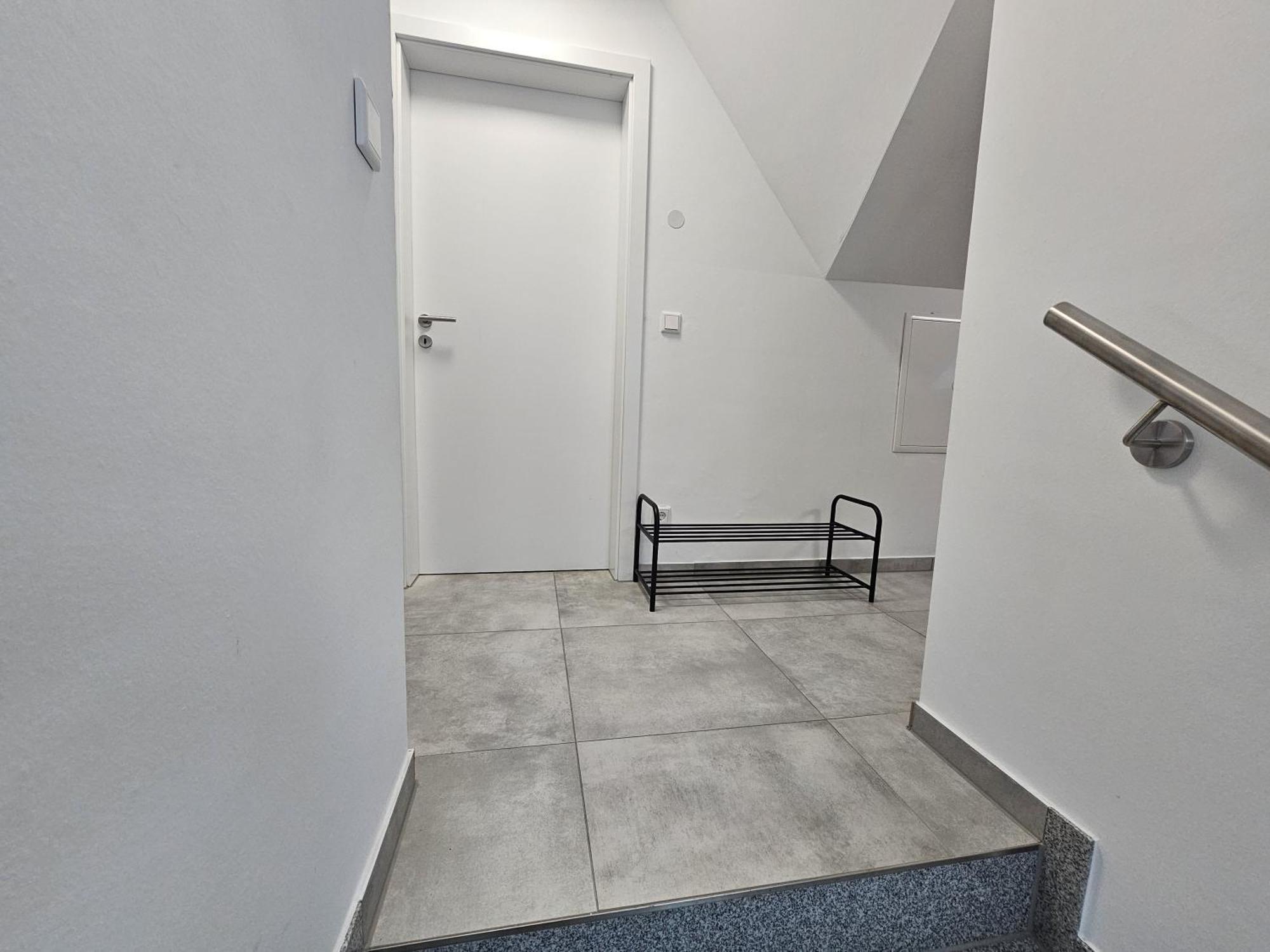 Neubau Ferienwohnung Mit Balkon 그로나우 외부 사진